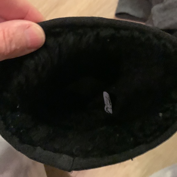 Ugg Boots - Picture 6 of 7